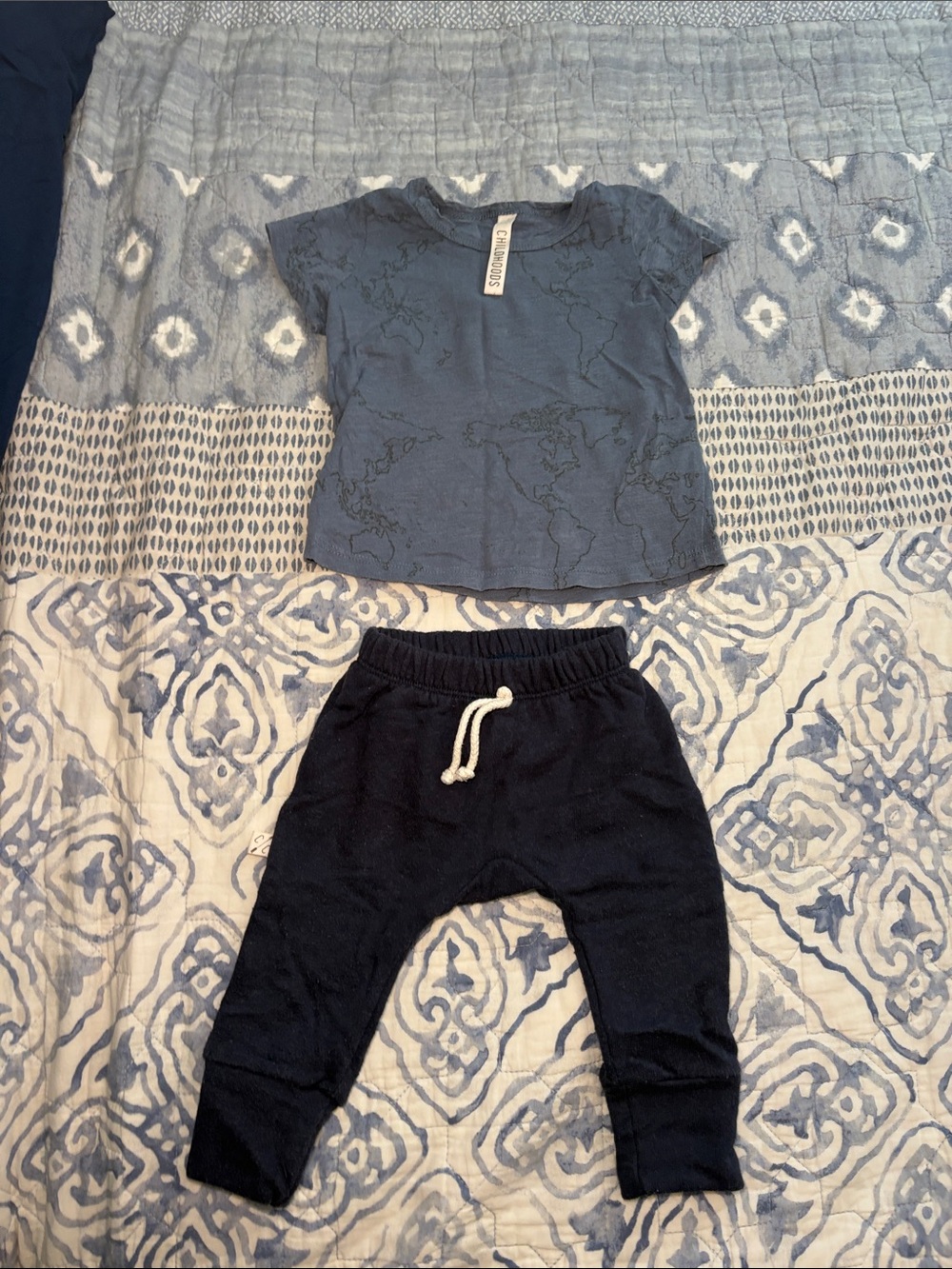 Childhoods Clothing Maps Tee and Jogger Set - 6-12 months